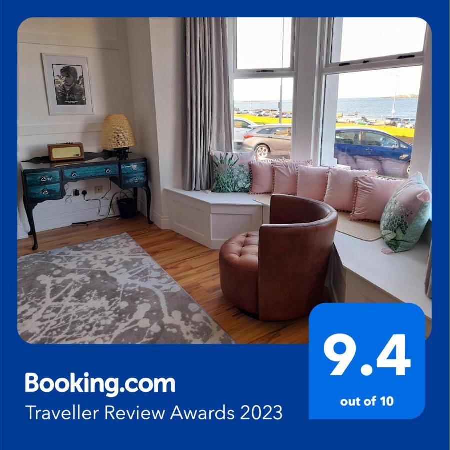 Stunning 3 Bed Seafront Mansion Building Sleeps 6 Adults Or 8 With Kids Apartment Portrush Ngoại thất bức ảnh